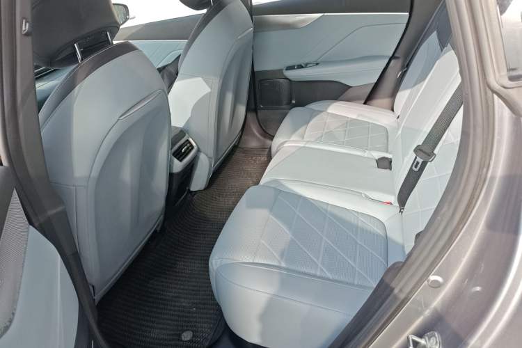 Used Deepal S05 2024 510 Ultra Pure Electric Version Left Rear Seat