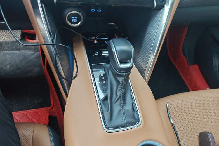 Used Toyota Venza 2022 2.0L CVT Two-Wheel Drive Prestige Edition