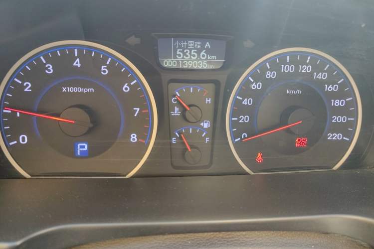 Used Hyundai Celesta 2011 1.6L Automatic Luxury Version
