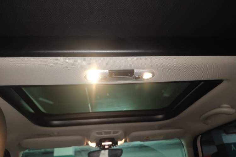 Used MINI 2019 2.0T COOPER S Classic Edition Five-Door Model