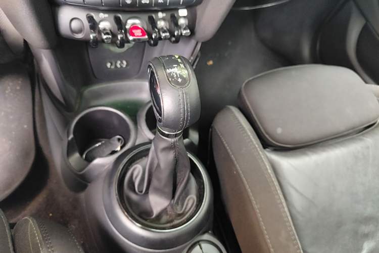 Used MINI 2016 1.5T COOPER Five-Door Edition

