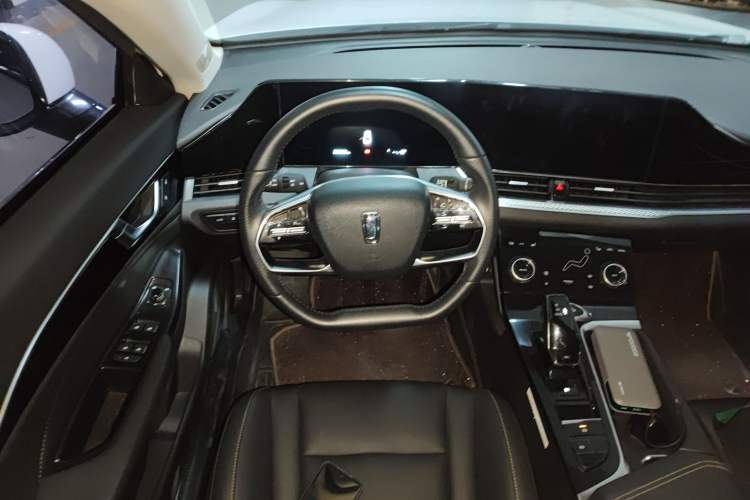 Used Bestune B70 2022 Third Generation 1.5T Automatic Enjoyment Version Steering Wheel
