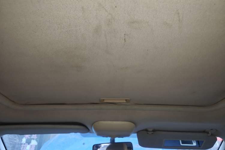 Used Peugeot 307 2008 Hatchback 1.6L Automatic Deluxe Edition
