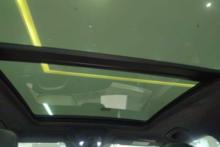 Used Audi Q6L e-tron 2026 First Launch Navigation Edition Headliner