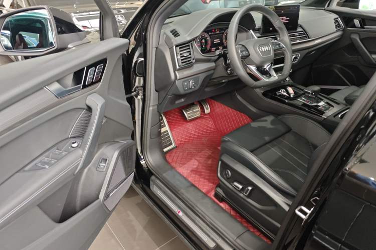 Used Audi Q5L 2024 45 TFSI Luxury Dynamic Model Driver Seat