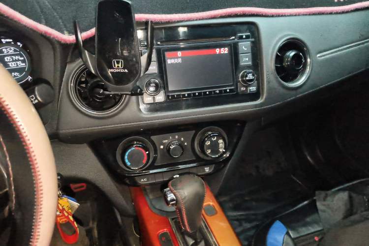 Used Honda XR-V 2015 1.8L EXi CVT Comfort Version