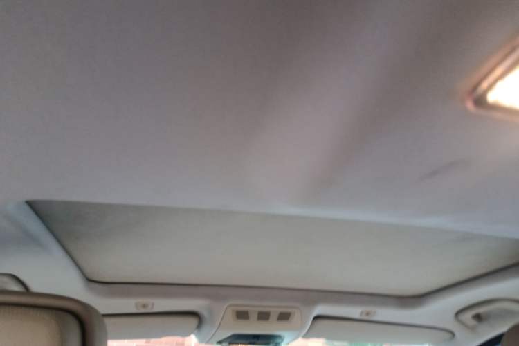 Used BMW 5 Series 2012 523Li Luxury Model
