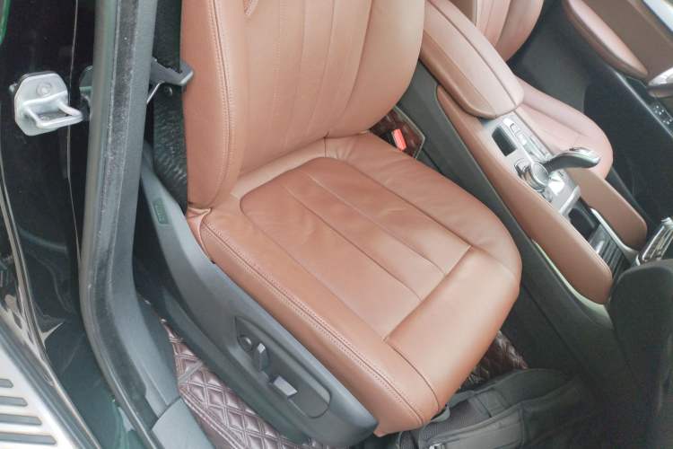 Used BMW X6 2015 xDrive35i Leading Model
