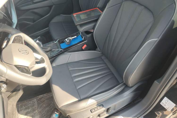 Used Volkswagen Passat 2024 380TSI Starry Luxury Edition
