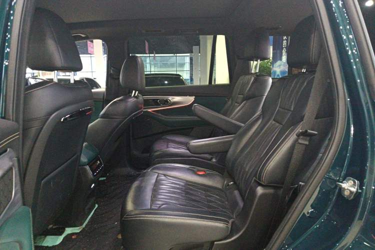 Used GAC Trumpchi GS8 2022 Double-Energy Series 2.0TM Two-Wheel Drive Prestige Edition (6 Seats)
