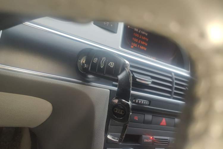 Used Audi A6L 2010 2.4L Technology Edition Vehicle Key