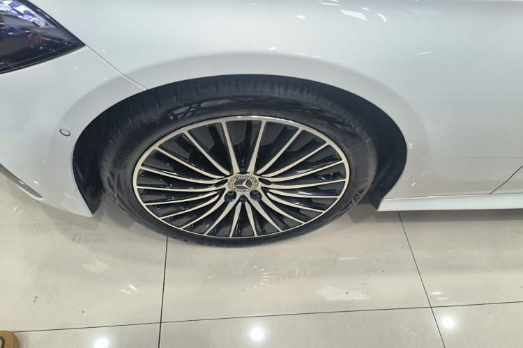 Used Mercedes-Benz CLE 2024 CLE 260 Convertible Coupe Exterior 4