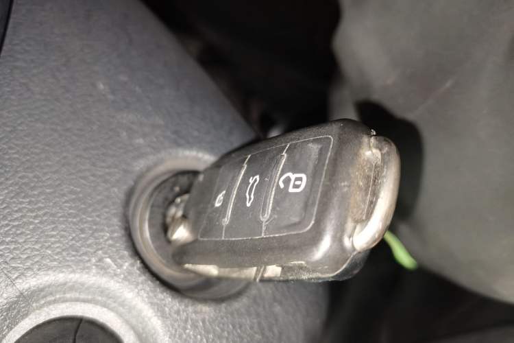 Used Volkswagen Santana 2018 1.5L Manual Fashion Edition Vehicle Key