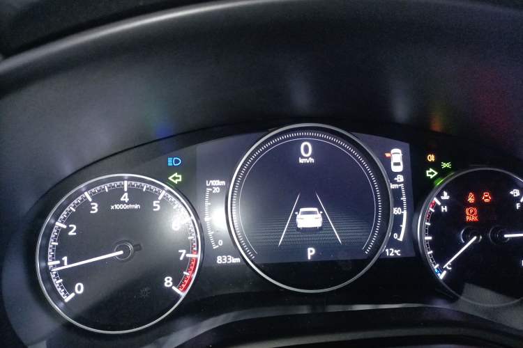 Used Mazda Mazda 3 Axela 2025 Model, 2.0L Automatic, Quality Glamour Edition
