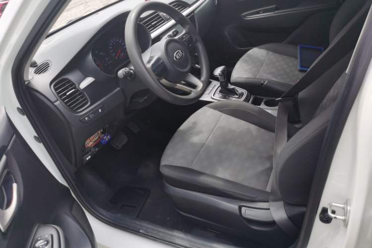 Used Kia K2 2019 Sedan 1.4L Automatic Transmission 15th Anniversary Special Edition GLS China VI Standard
