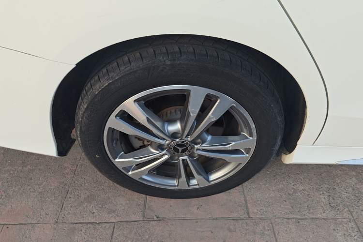 Used Mercedes-Benz C-Class 2019 C 180 L Fashion Edition Sport Version
