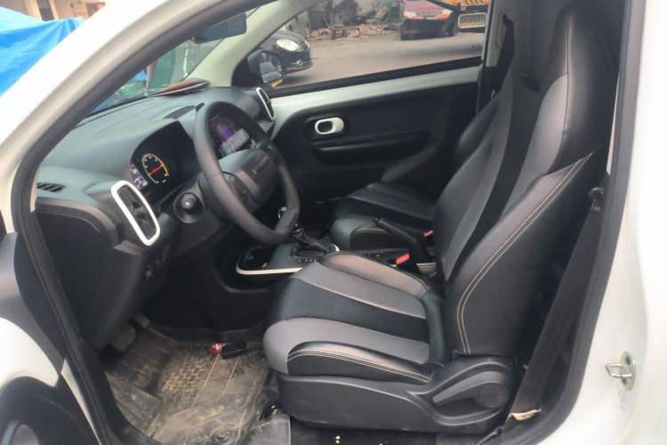 Used Roewe Clever 2022 311km QiQi BoBo Edition
