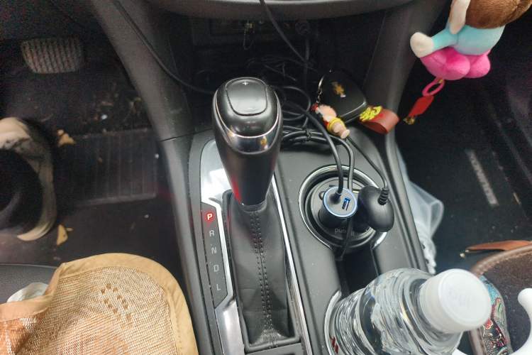 Used Chevrolet Equinox 2019 535T Automatic YuJie Edition China V Standard Gear Lever