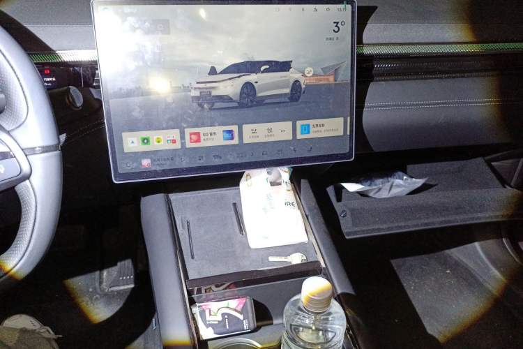 Used Lynk & Co Lynk & Co 10 EM-P 2025 Model 120 Four-Wheel Drive Ultra