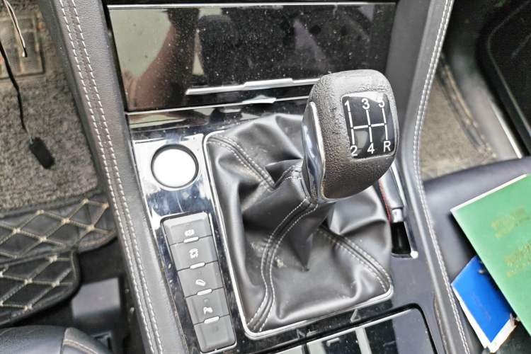 Used Zotye Domy X7 2017 1.8T Manual Luxury Model
