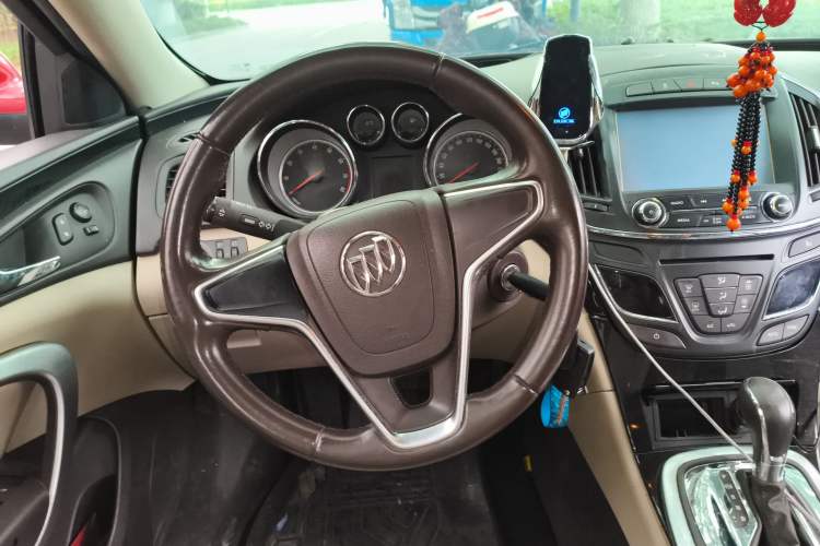 Used Buick Regal 2015 2.0L Leading Fashion Edition
