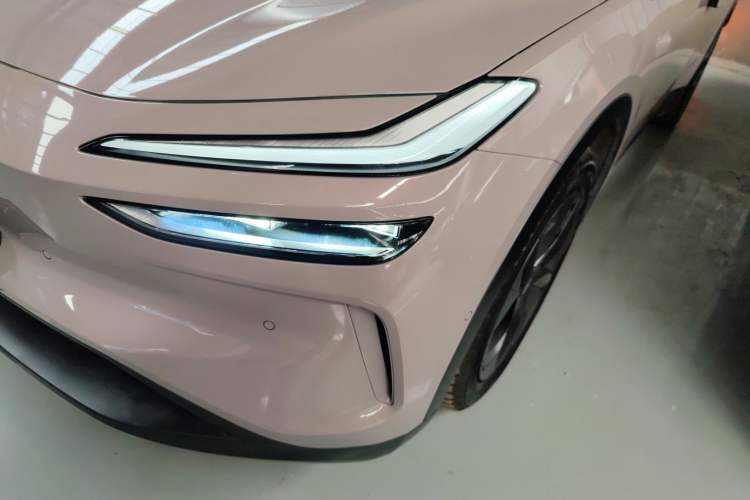 Used ONVO L60 2024 85 kWh Rear-Drive Version
