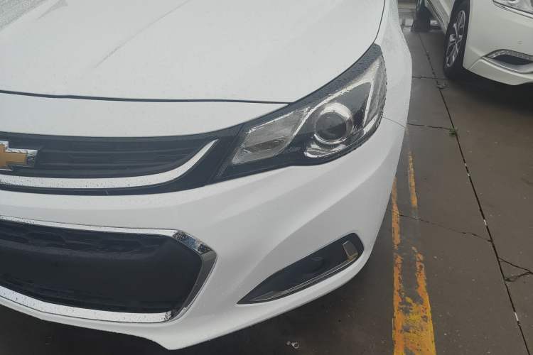 Used Chevrolet Malibu 2016 1.6T Automatic Comfort Edition Left Front Headlight