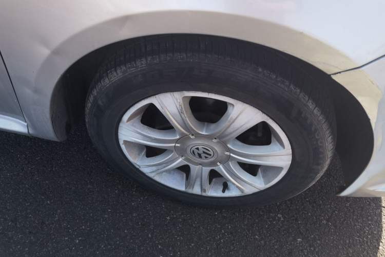 Used Volkswagen Lavida 2011 1.6L Automatic Premium Edition
