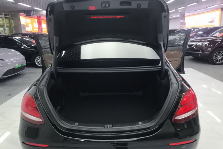 Used Mercedes-Benz E-Class 2018 E 200 L
