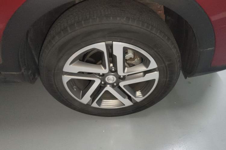 Used CHANGAN CS55PLUS 2020 1.5T Automatic Colorful Model Right Front Wheel Hub