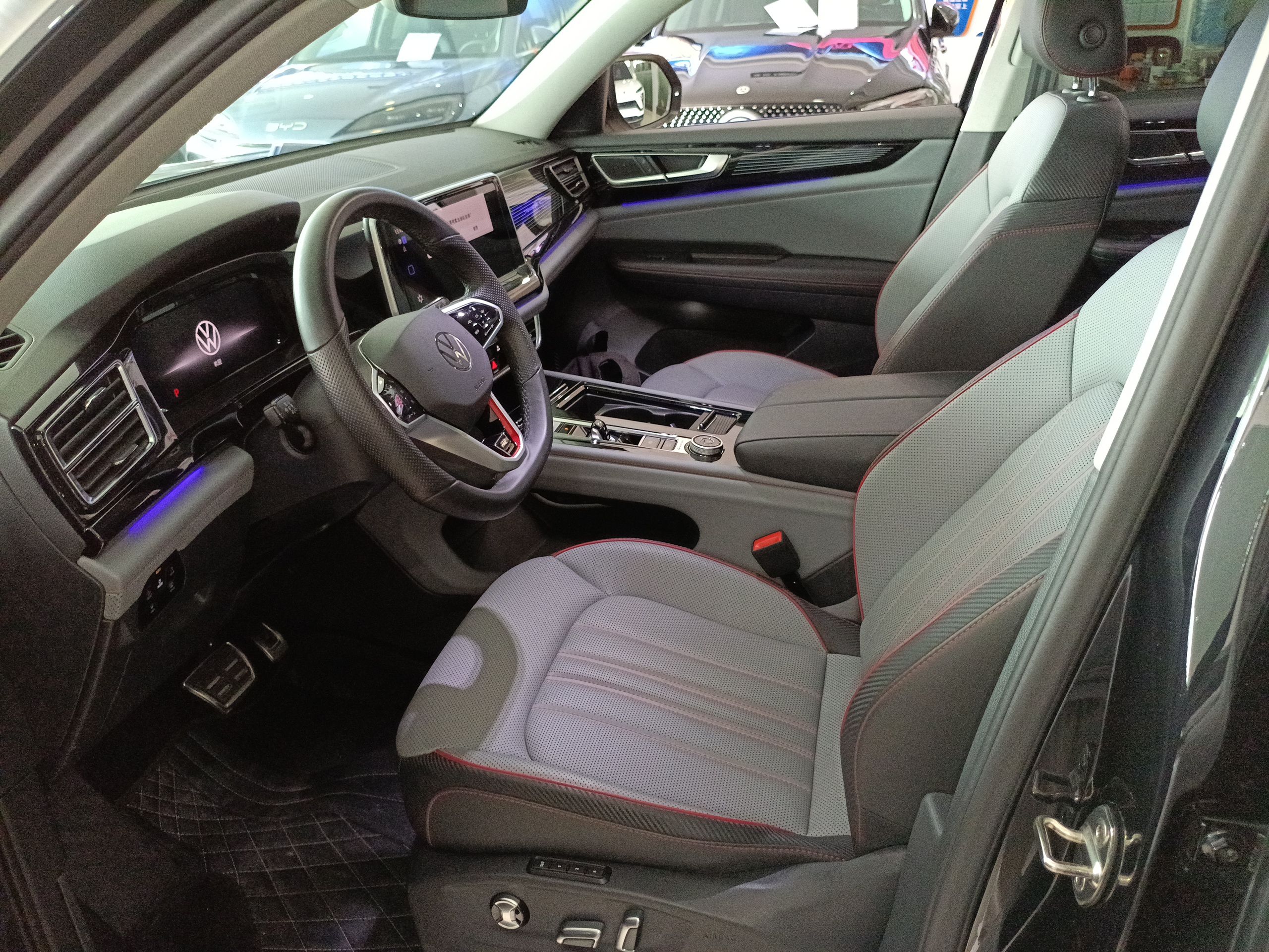 Interior delantero