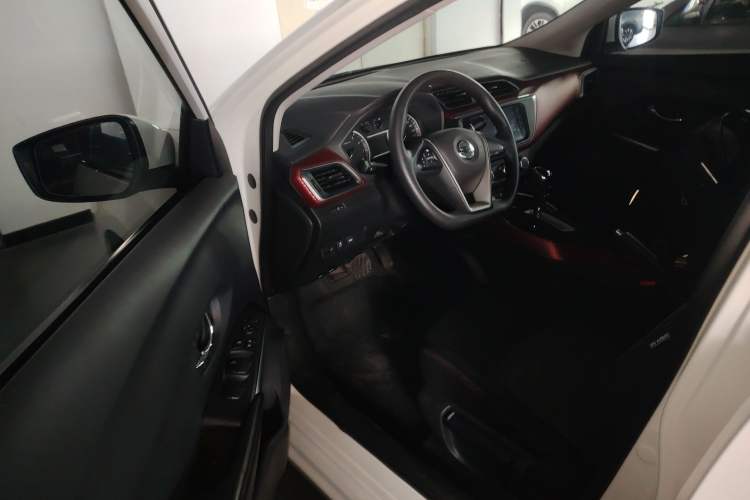 Used Nissan Lannia 2019 1.6L CVT Smart Connect Smart Cool Version China VI Standard Driver Seat