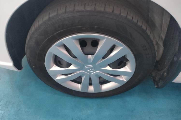 Used Honda Fit 2023 1.5L CVT Trend Edition Left Front Wheel Hub