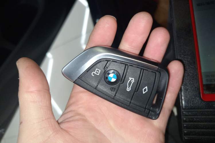 Used BMW iX3 2022 Updated Leading Type Vehicle Key
