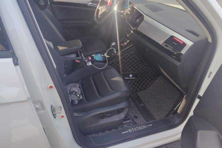 Used Volkswagen Tayron 2021 330TSI Two-Wheel Drive Luxury Smart Connectivity Version
