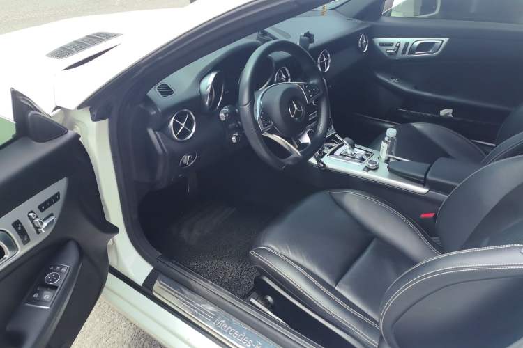 Used Mercedes-Benz SLC 2016 SLC 200 Fashion Model Driver Seat