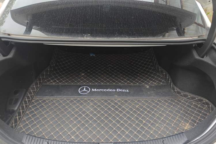 Used Mercedes-Benz C-Class 2021 C 200 L Fashion Edition Sport Version Trunk