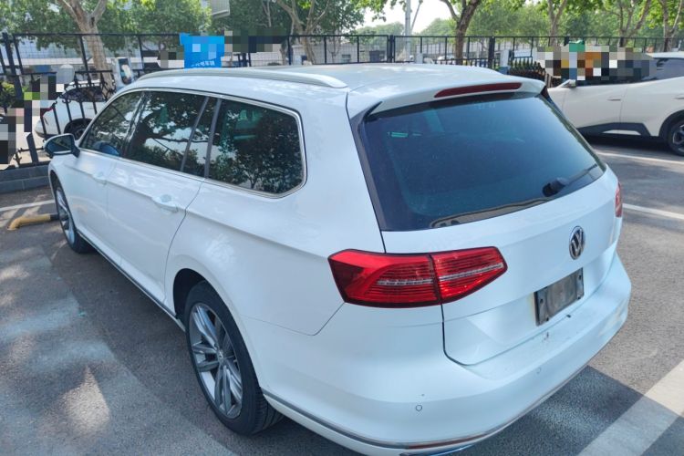 Used Volkswagen Variant 2017 380TSI Two-Wheel Drive Comfort Edition
