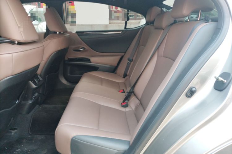 Used Lexus ES 2023 200 Excellence Edition