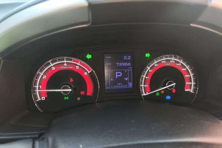 Used Isuzu mu-X 2017 3.0T Four-Wheel Drive Automatic Luxury 7-Seater China IV Standard
