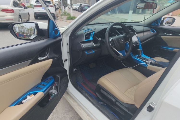 Used Honda Civic 2016 220TURBO CVT Luxury Edition
