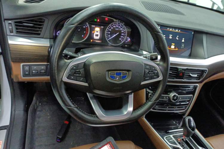 Used Geely Auto Emgrand GT 2017 1.8T Luxury Model
