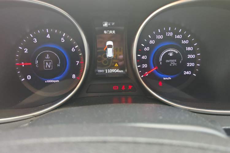 Used Hyundai Santa Fe 2013 2.4L Automatic Two-Wheel Drive Smart Version
