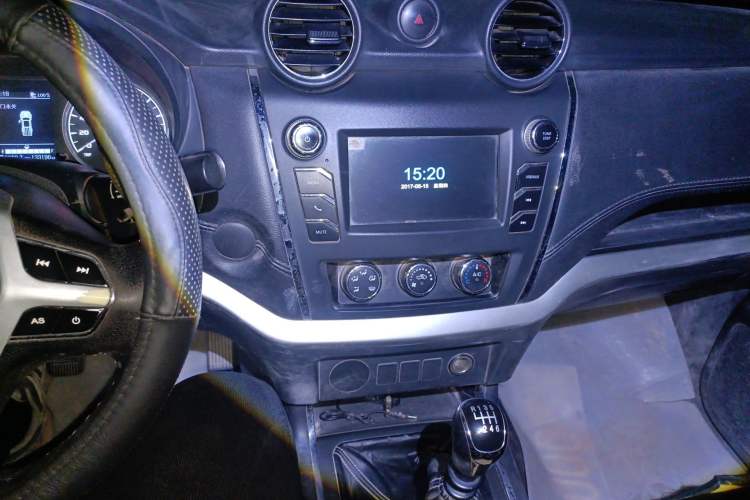 Used Dongfeng Ruichi 6 2020 2.3T Manual Two-Wheel Drive Diesel Standard Version China VI Emission Standard with Long Cargo Bed M9T