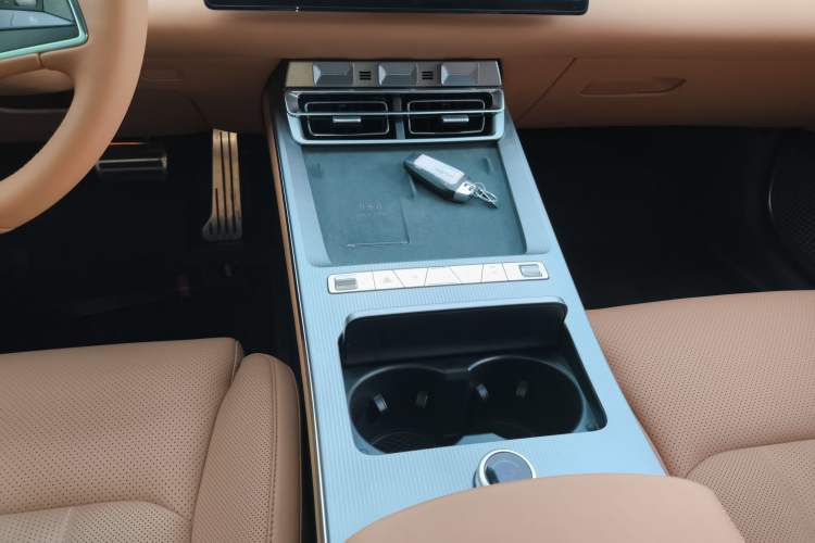 Used BYD Han L 2025 DM-p Four-Wheel-Drive LiDAR Flagship Model
