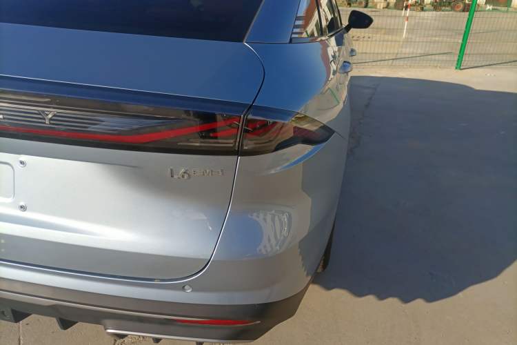 Used Geely Galaxy L6 2025 EM-i 140km Starship Edition