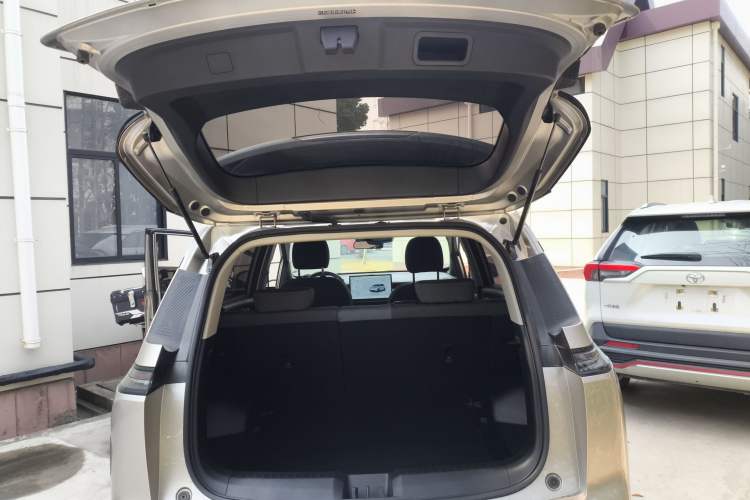 Used AION Y 2022 Plus 70 Enjoy Edition