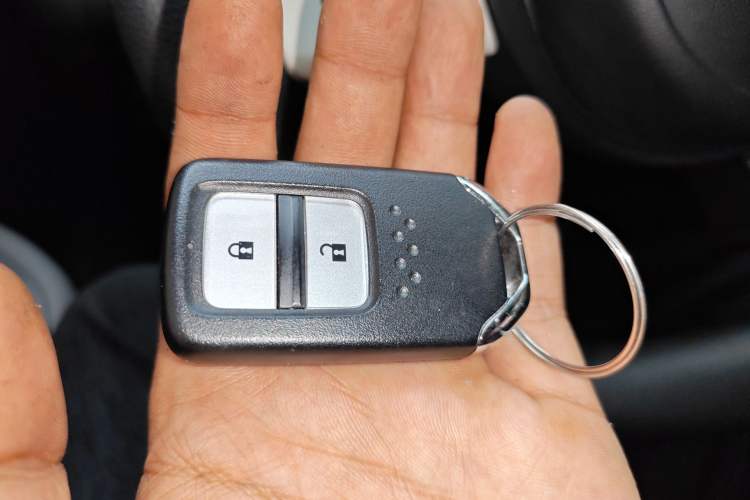 Used Honda LIFE 2021 1.5L CVT SPORT Heartbeat Edition