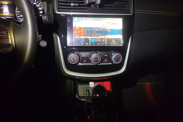 Used Nissan Tiida 2021 1.6L CVT Smart Drive Edition
