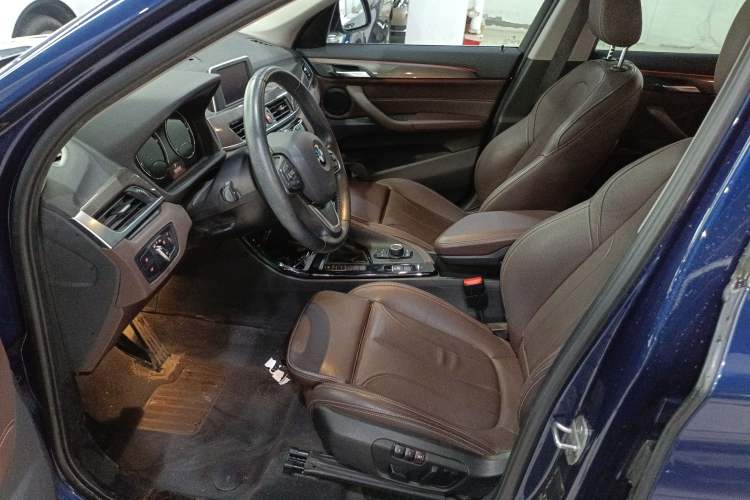 Used BMW X1 2018 sDrive18Li Luxury Model
